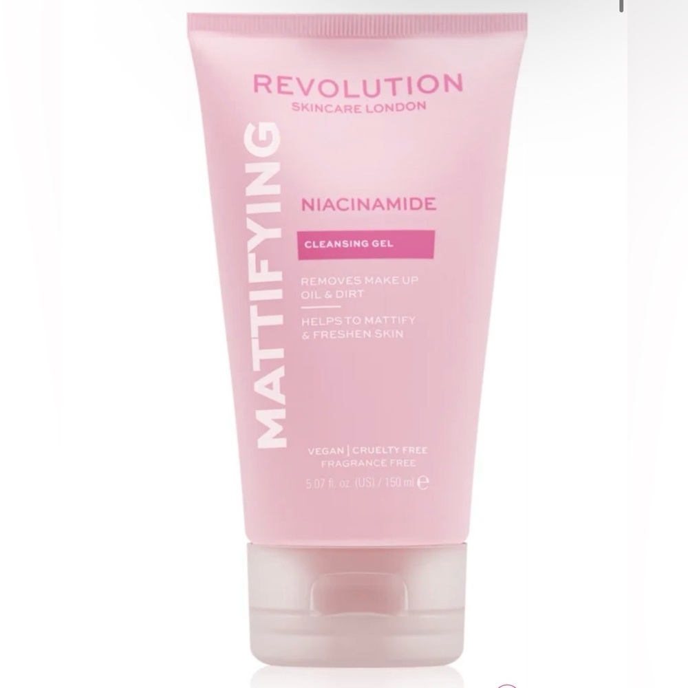 Revolution Skincare NIB Niacinamide Mattifying Gel Cleanser